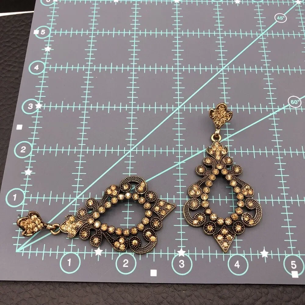 Vintage Rhinestone Earrings Faux Citrine Antiqued Gold Tone Mughal Chandelier‎